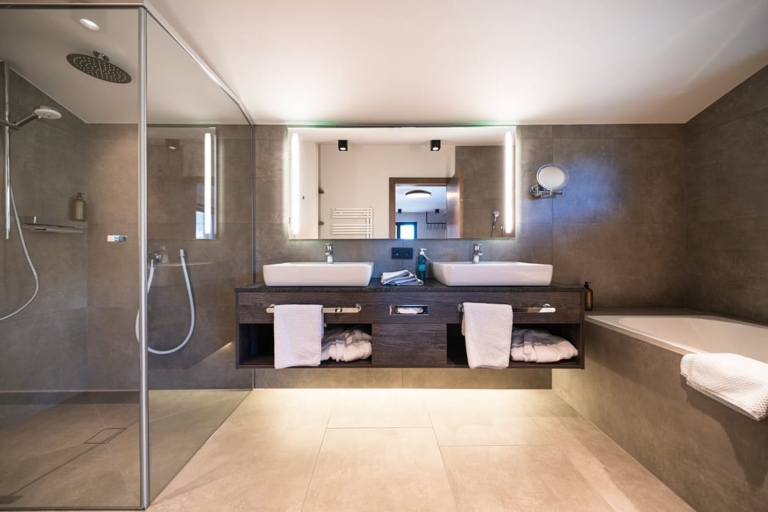 Zimmer KaiserMoments _ Appartement & Lofts