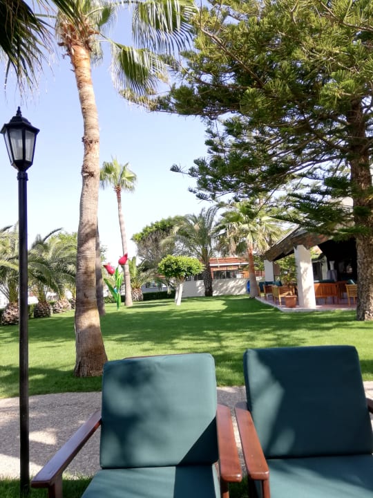 Gartenanlage Nerton Hotel - Erwachsenenhotel ab 16 Jahren