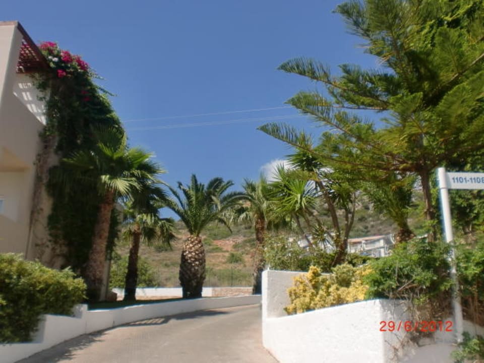 Droga do clubu dla dzieci Grand Hotel Holiday Resort