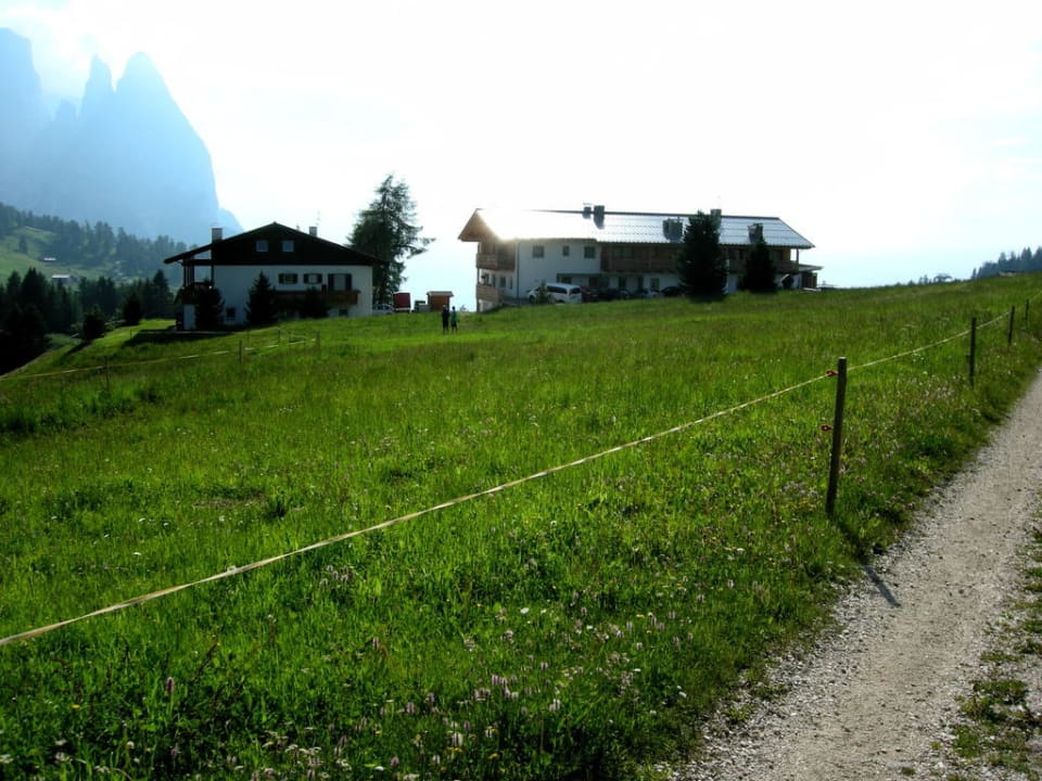 Zorzi im Sonnenlicht Berghotel Zorzi