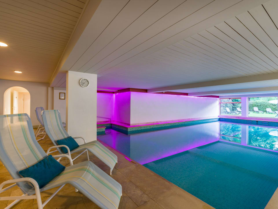 Pool Sporthotel Austria