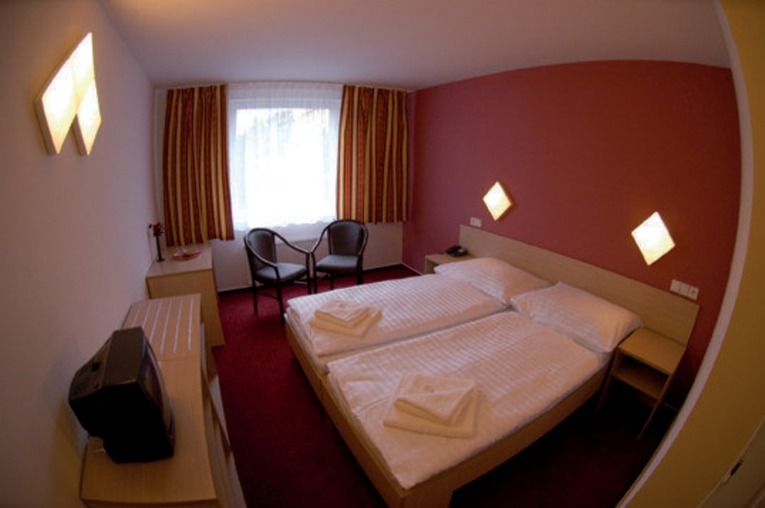 červený pokoj Hotel Mars