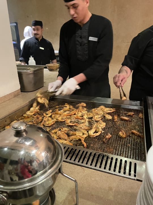 Gastro Serry Beach Resort