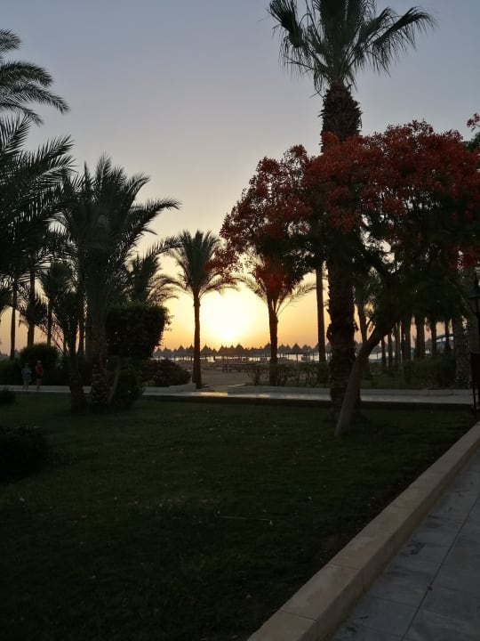 Ausblick The Grand Hotel Hurghada