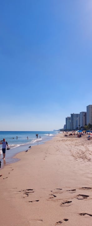 Strand Hotel Ocean Sky Beach Resort