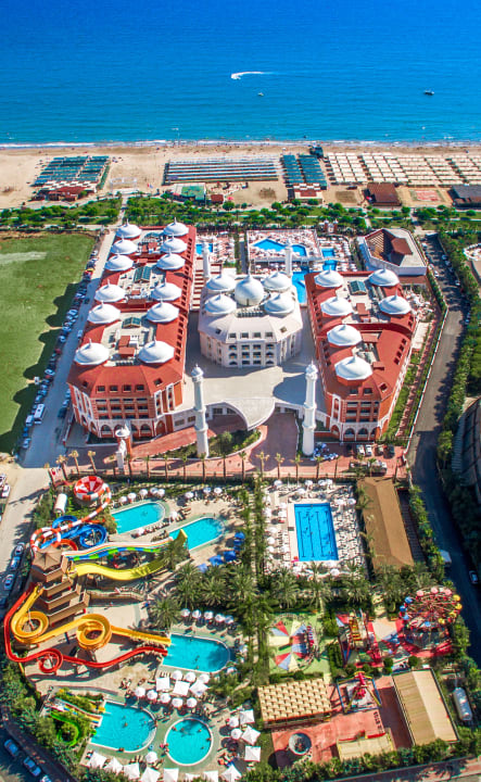 Außenansicht Royal Taj Mahal Hotel