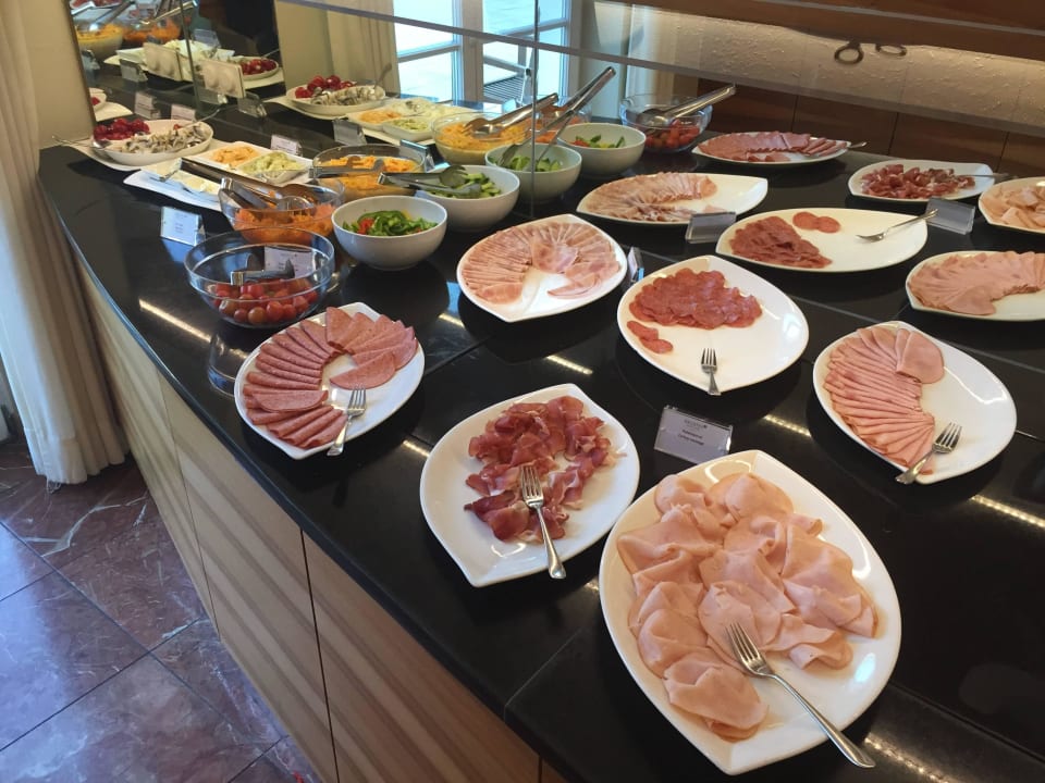 Frühstücksbuffet ARCOTEL Castellani Salzburg