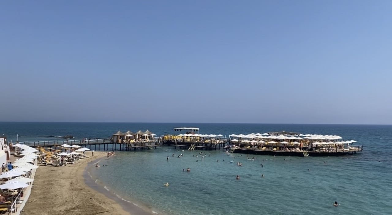 Strand Salamis Bay Conti Resort Hotel & Casino