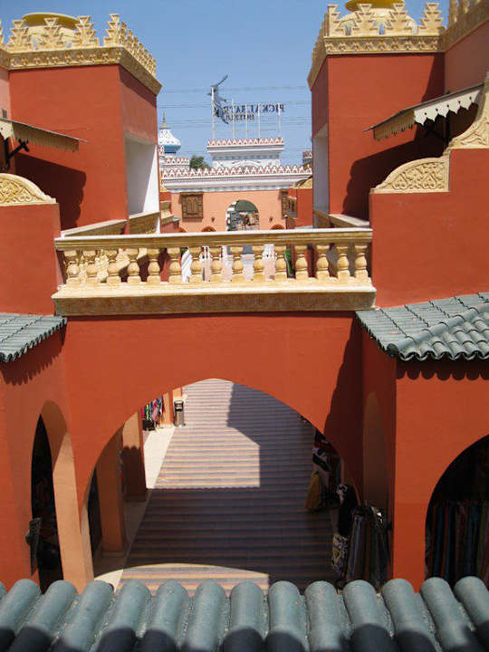 Вид сверху Pickalbatros Alf Leila Wa Leila Resort - Neverland Hurghada