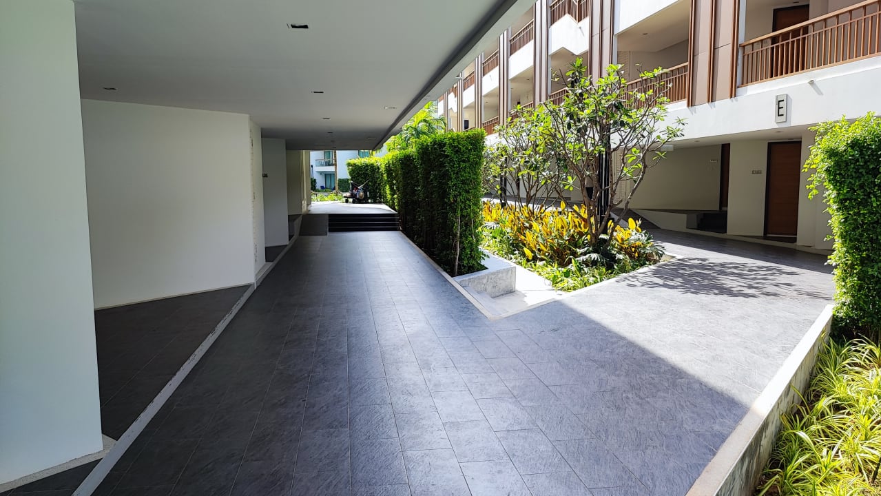 Außenansicht Bella Nara Phuket Naiyang Beach