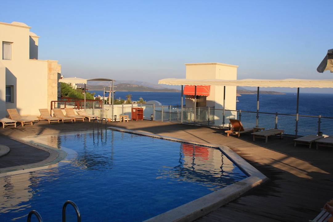 Pool Jura Hotels Bodrum Resort