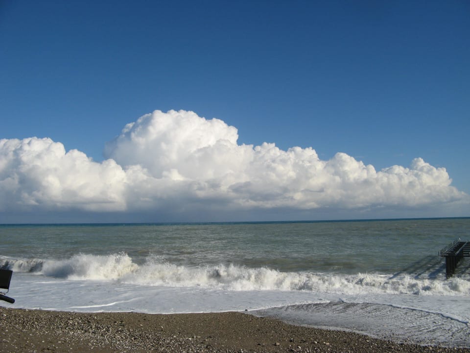 Зимнее море Limak Limra Hotel & Resort