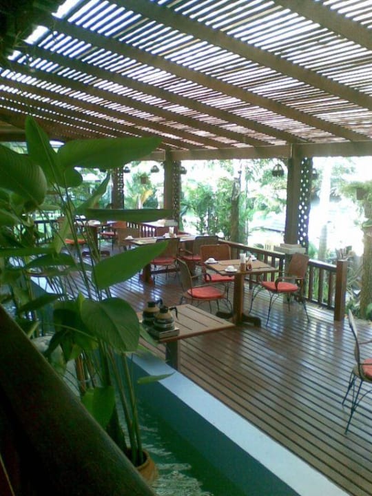 Restaurant The Leaf on The Sands by Katathani
