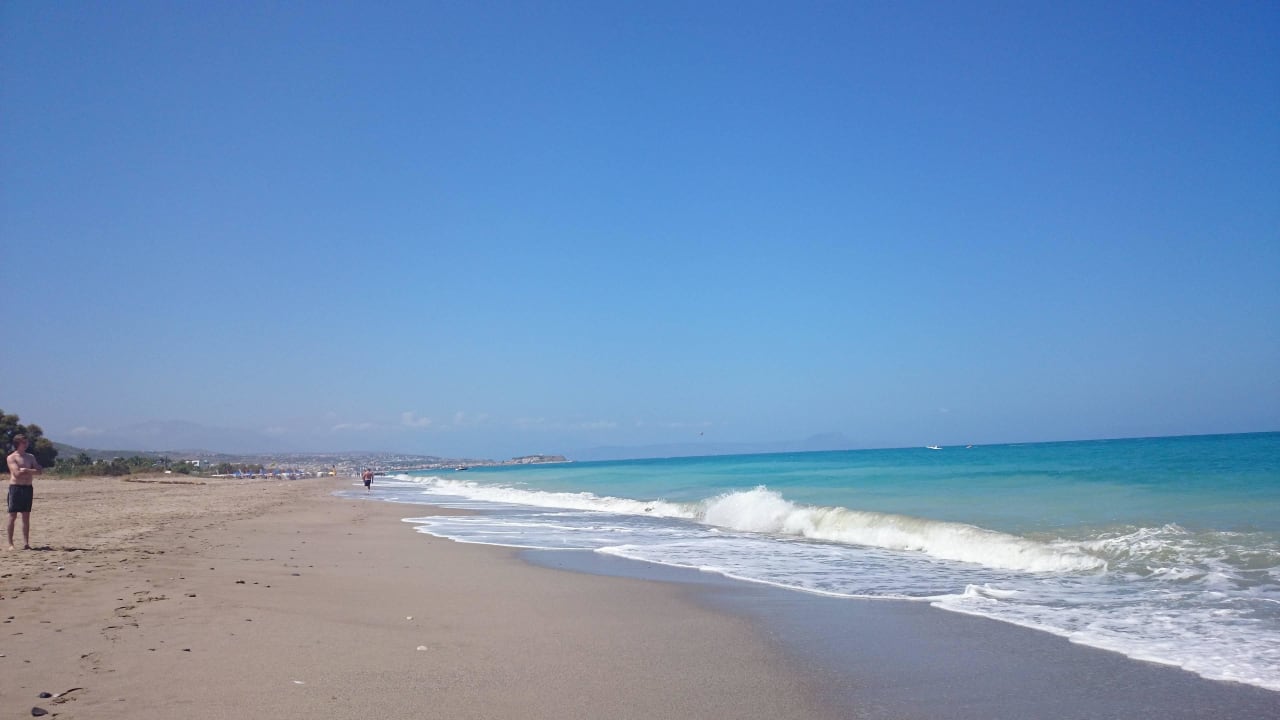 Widok na miasto Rethymon  Hotel Minos Mare Beach
