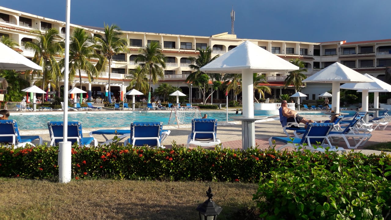 Außenansicht Sol Rio De Luna y Mares