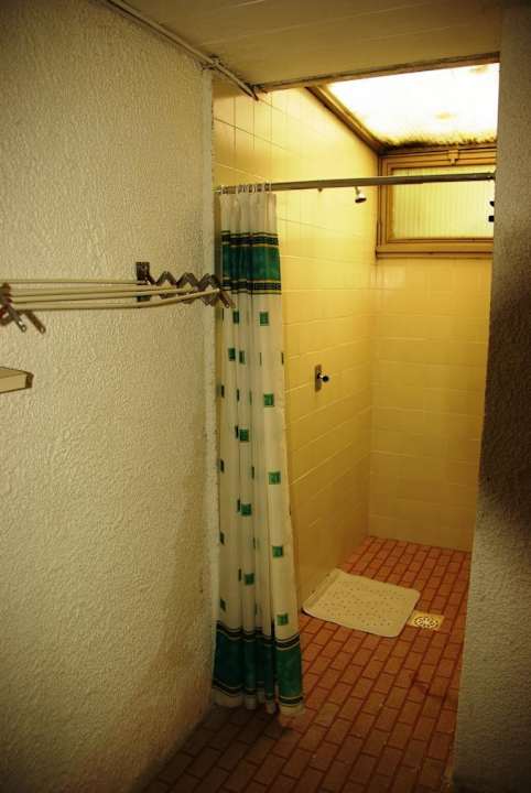 Duschmöglichkeit 2 von 3 Villa Erica