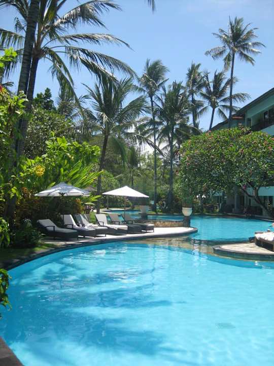 Pool The Laguna A Luxury Collection Resort & Spa