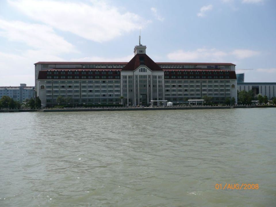 Hilton an der Donau Hilton Vienna Waterfront