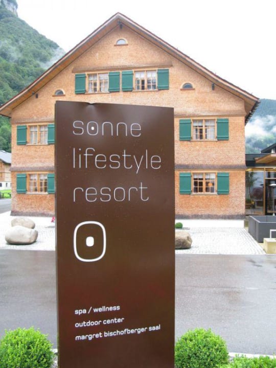 Altes Gebäude neu saniert, sehr schön Sonne Mellau - Feel good Hotel