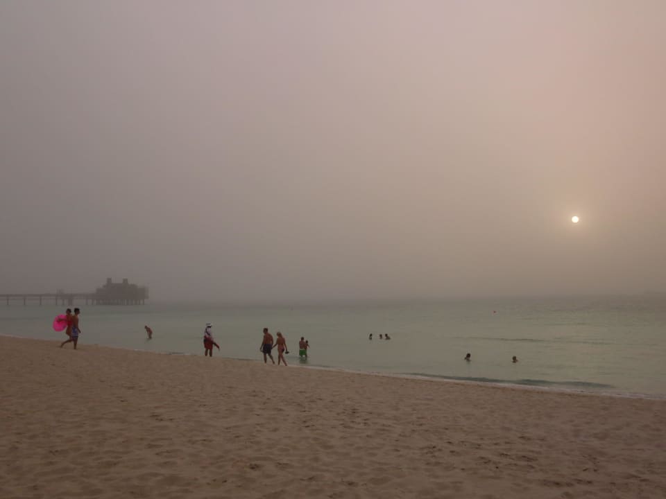 Sandsturm Jumeirah Mina Al Salam