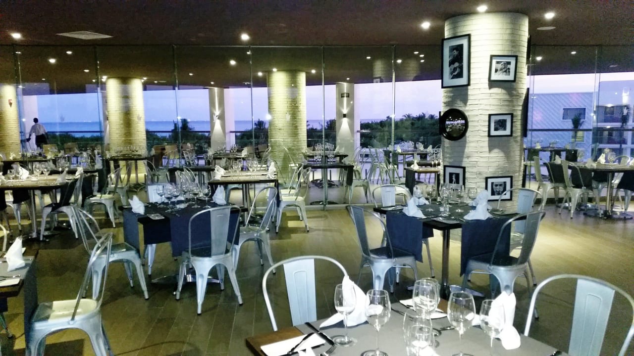 Skylights Platinum Yucatan Princess All Suites & Spa Resort - Adults only