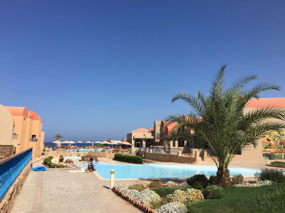 Außenansicht Rohanou Beach Resort