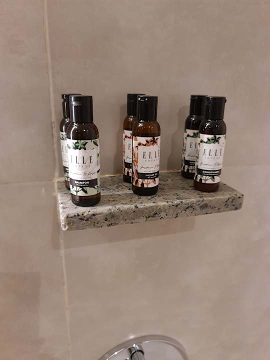 Zimmer Serry Beach Resort