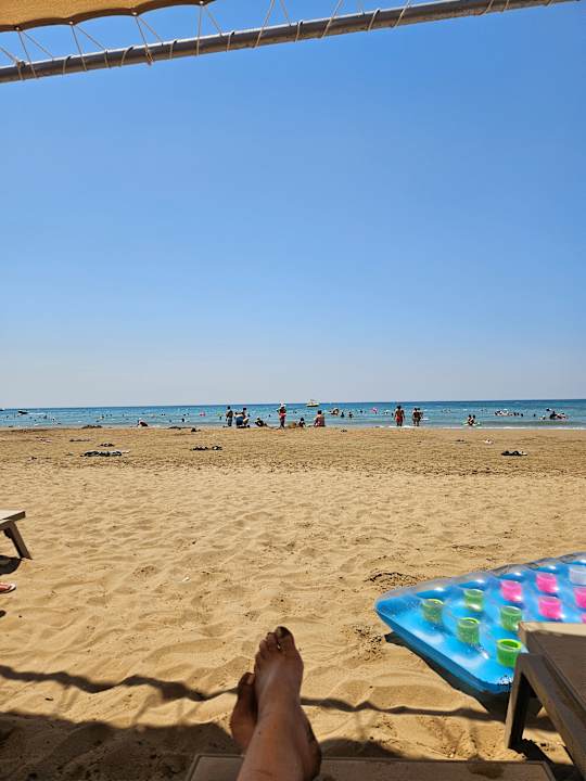 Strand Calimera Hane Garden