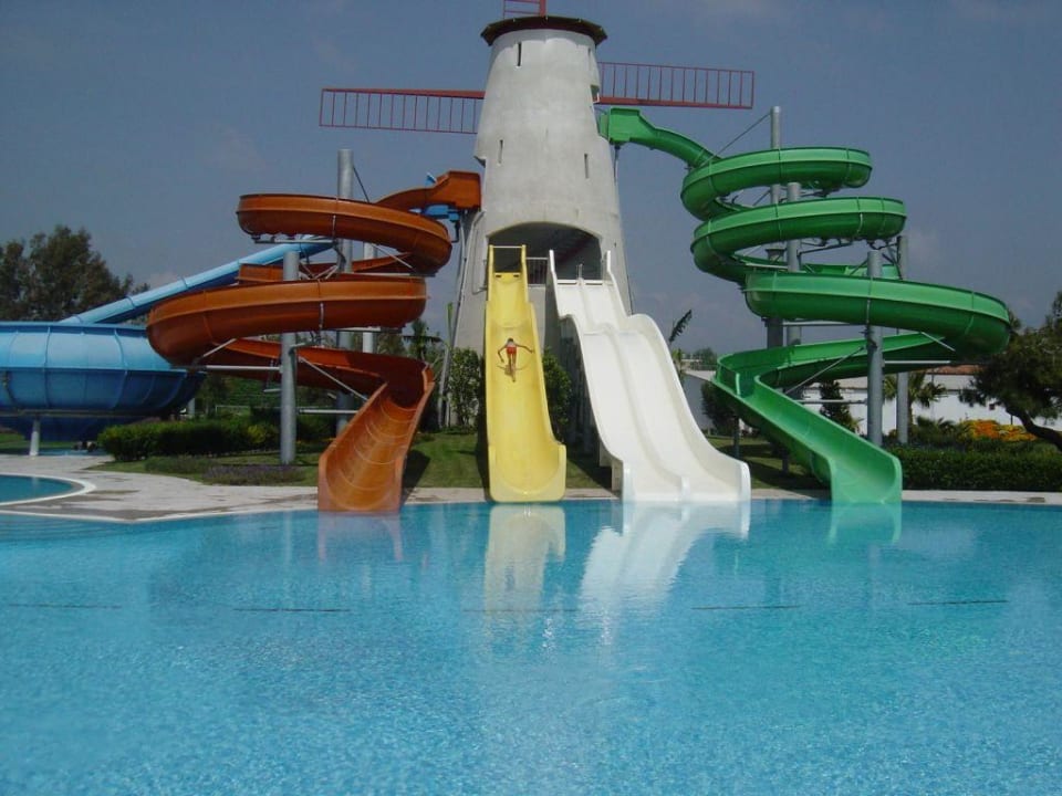 Supertolle Rutschenanlage  Sunrise Resort Hotel