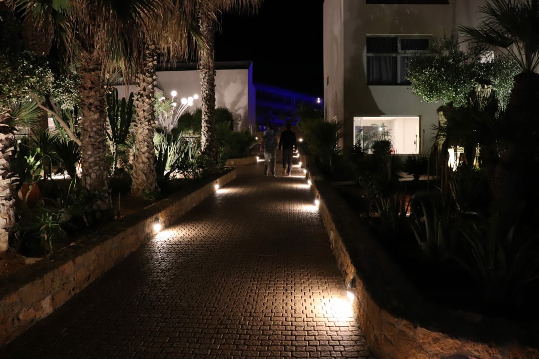 Gartenanlage Lyttos Beach Hotel