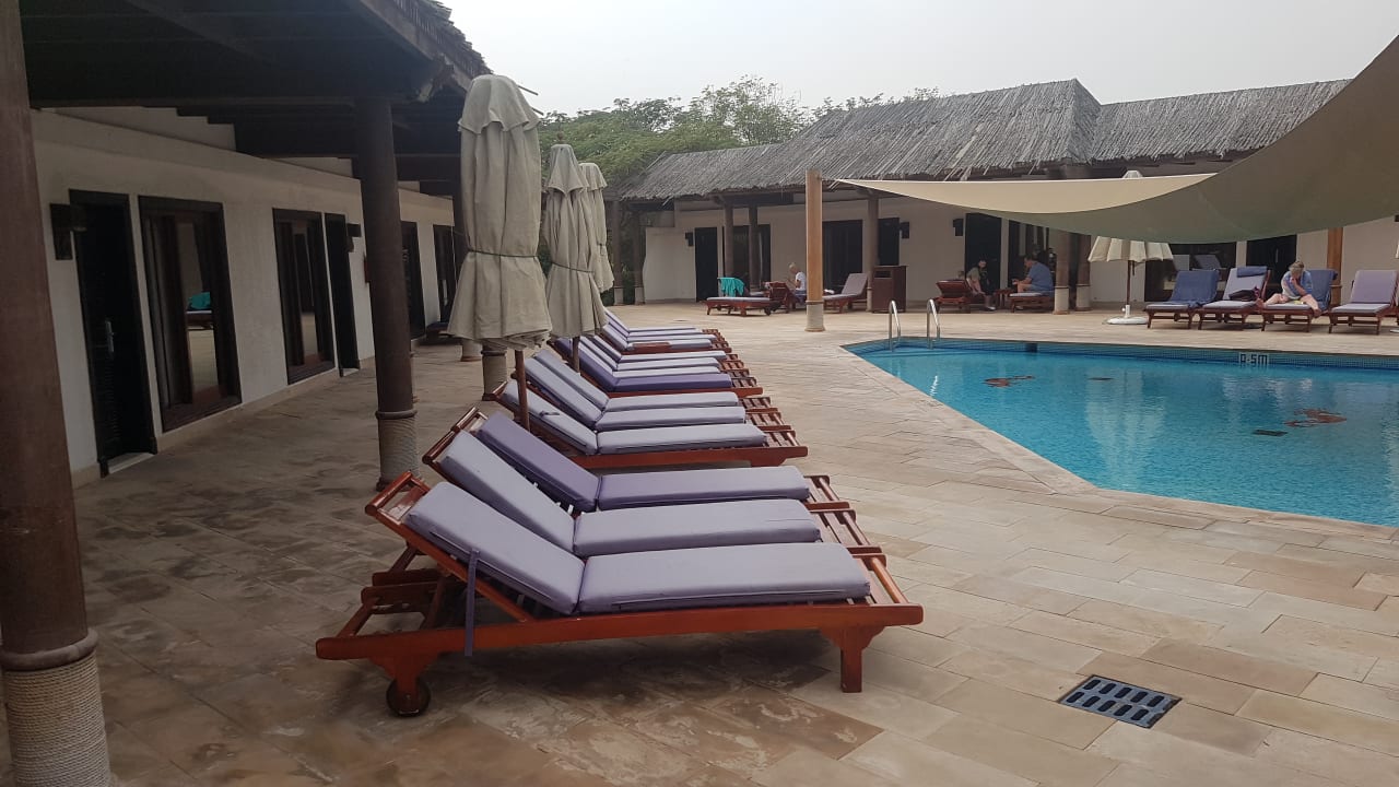 Pool Radisson Blu Resort Sharjah