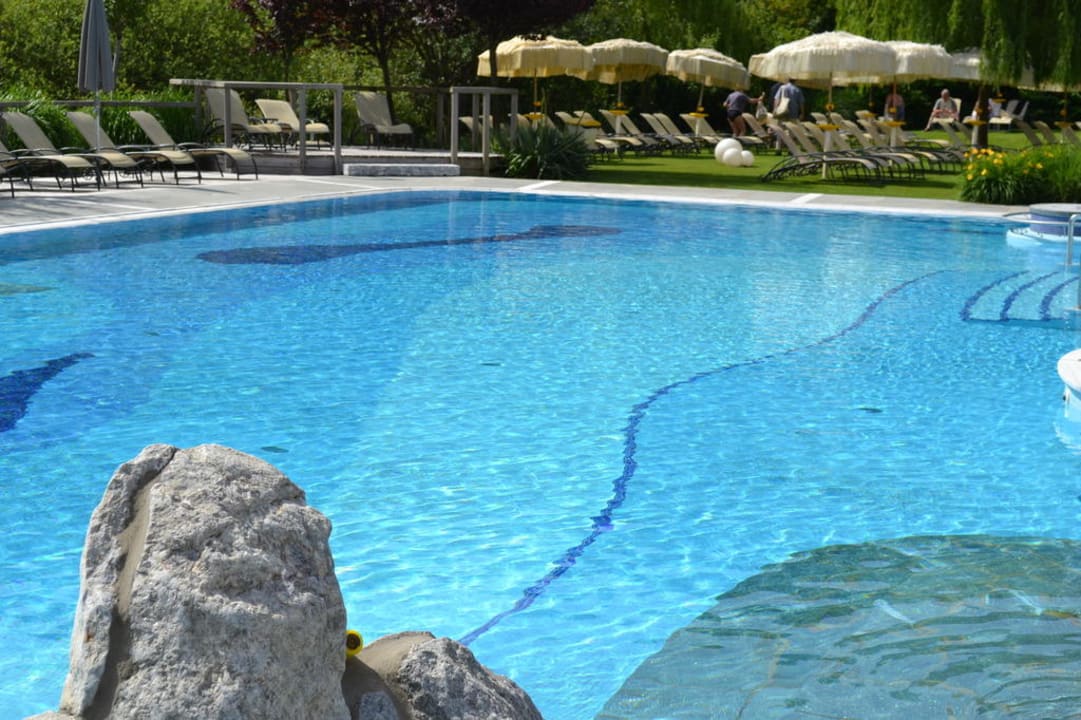Aussenanlage Gartenhotel Moser