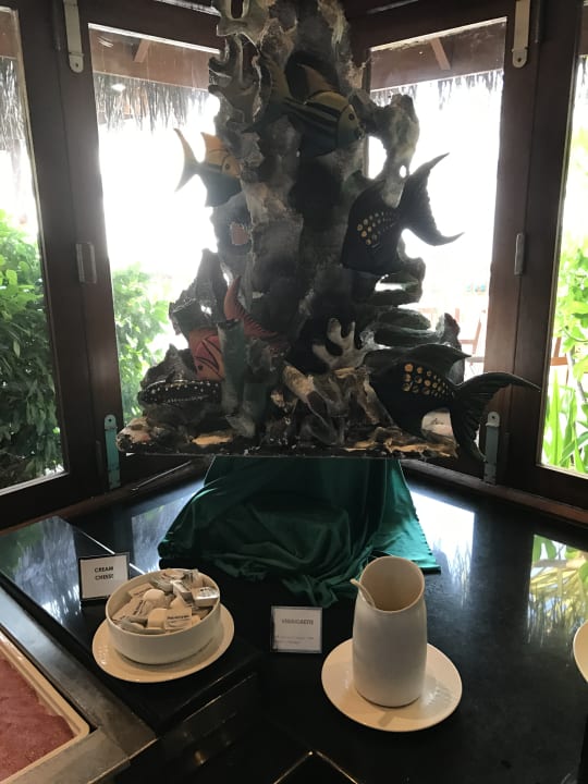 Restaurant Veligandu Maldives Resort Island