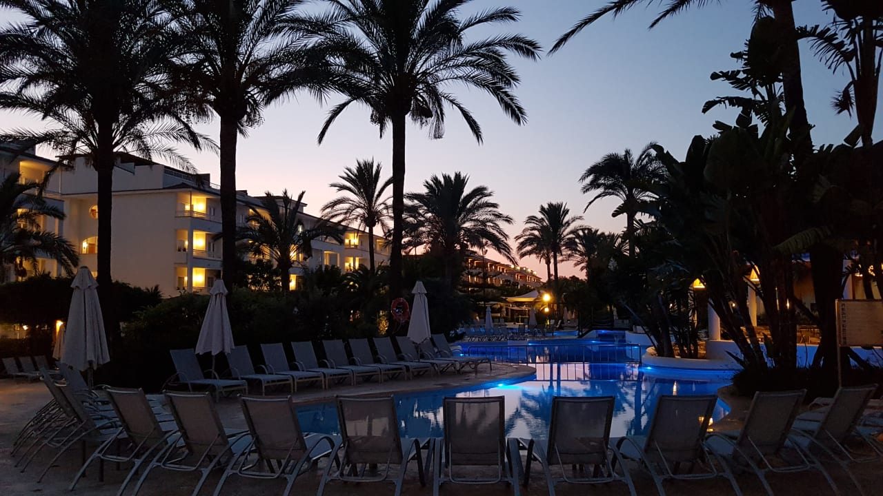 Pool Prinsotel La Dorada