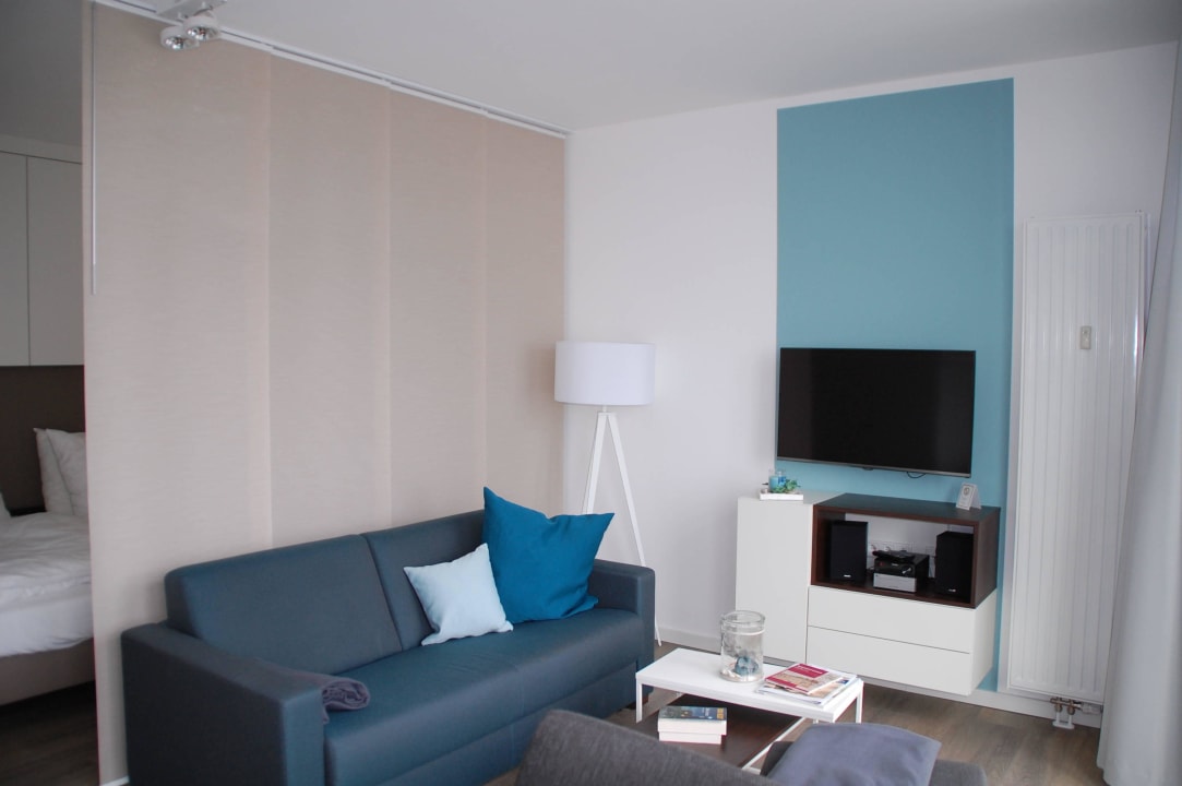 Wohnbereich/Fernseher/Musikanlage Upstalsboom Aparthotel Anna Düne