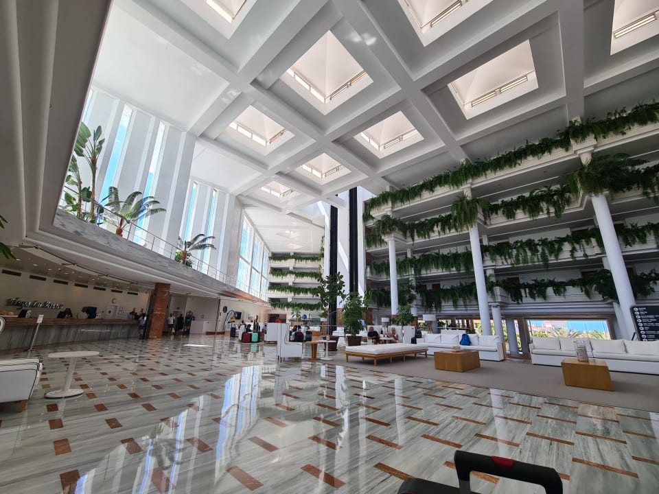 Lobby Landmar Playa La Arena