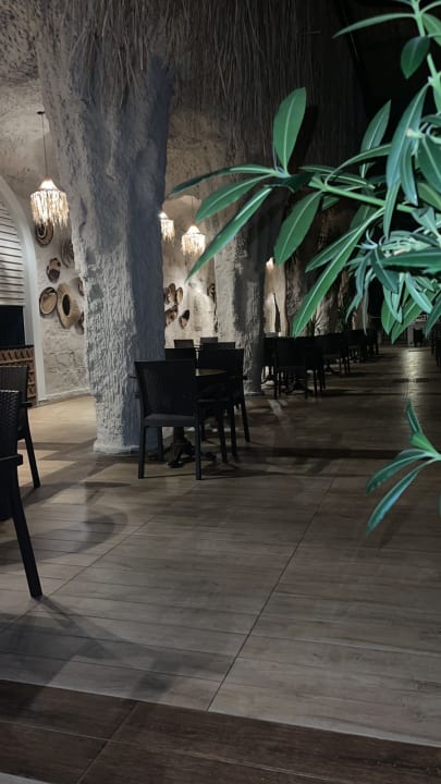 Gastro Adin Resort Hotel