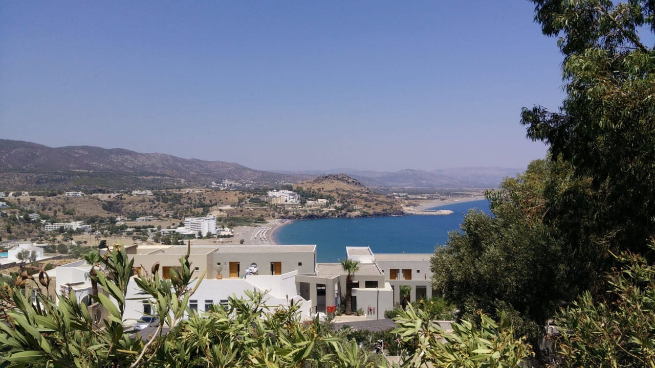 Vue de la baie où se trouve l'hôtel Lindos Royal Resort