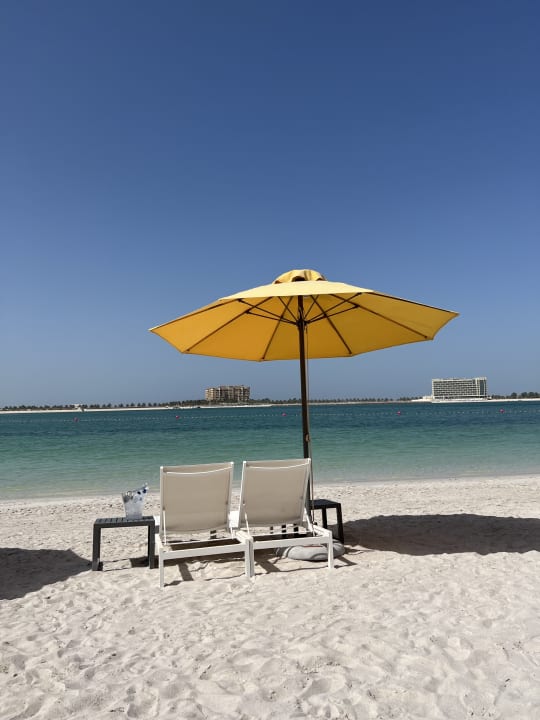 Strand Mövenpick Resort Al Marjan Island