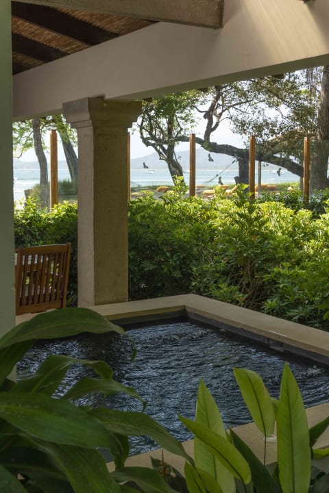 Zimmer Capitán Suizo Beachfront Boutique Hotel