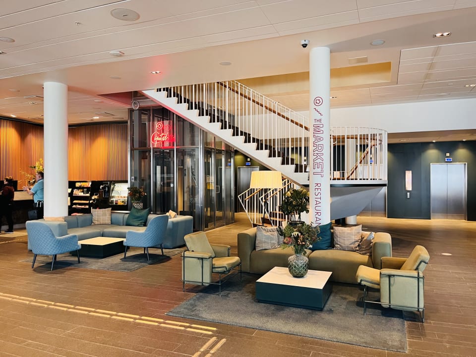 Lobby Hotel Scandic Continental