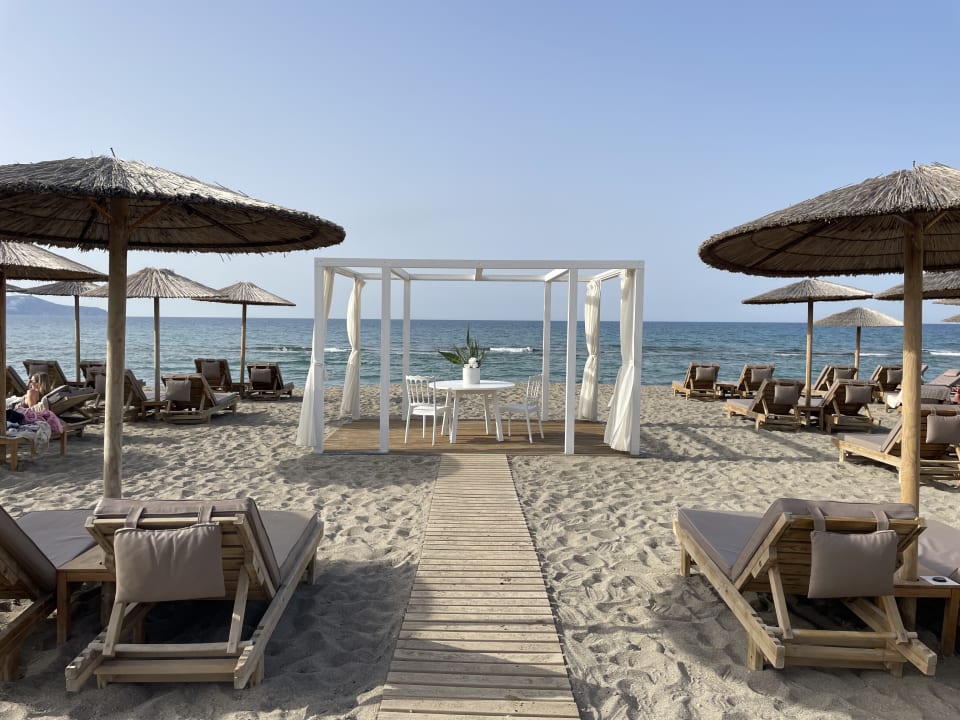 Strand Paralos Lifestyle Beach