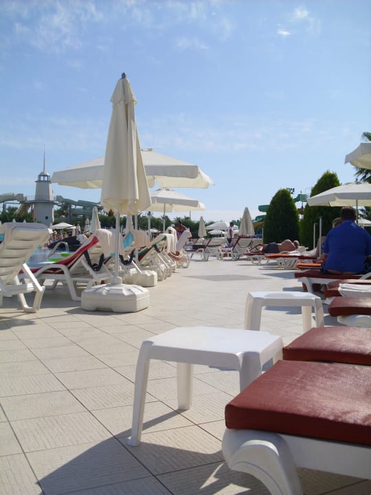 Pool Hotel Miracle Resort