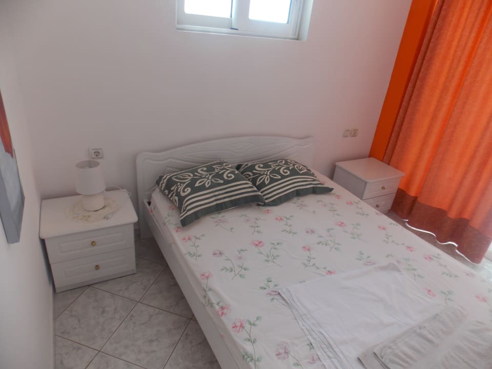 Zimmer Damian Saranda Hotel