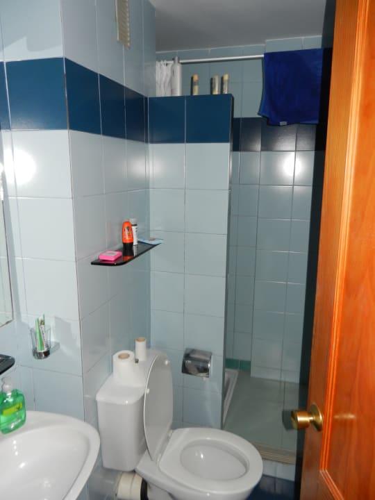 Das kleine und enge Bad Servatur Alameda de Jandía