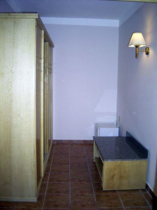 Pensee Royal Garden - Suite Ankleidebereich Pensée Royal Garden Beach Resort