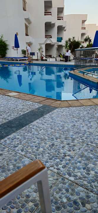 Pool Marlin Inn Azur Resort