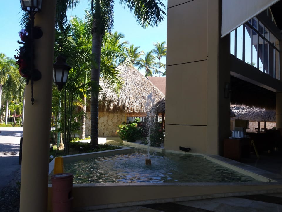 Hotel Grand Palladium Palace Resort, Spa & Casino Hotel Grand Palladium Palace Resort, Spa & Casino