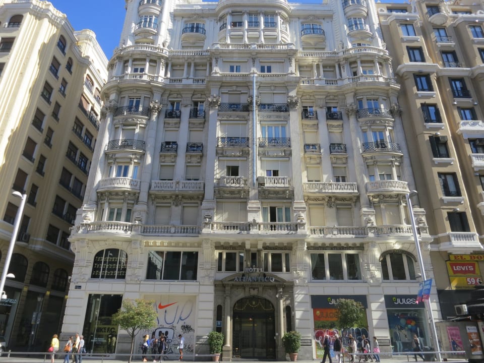 Vorderansicht Hotel Atlantico