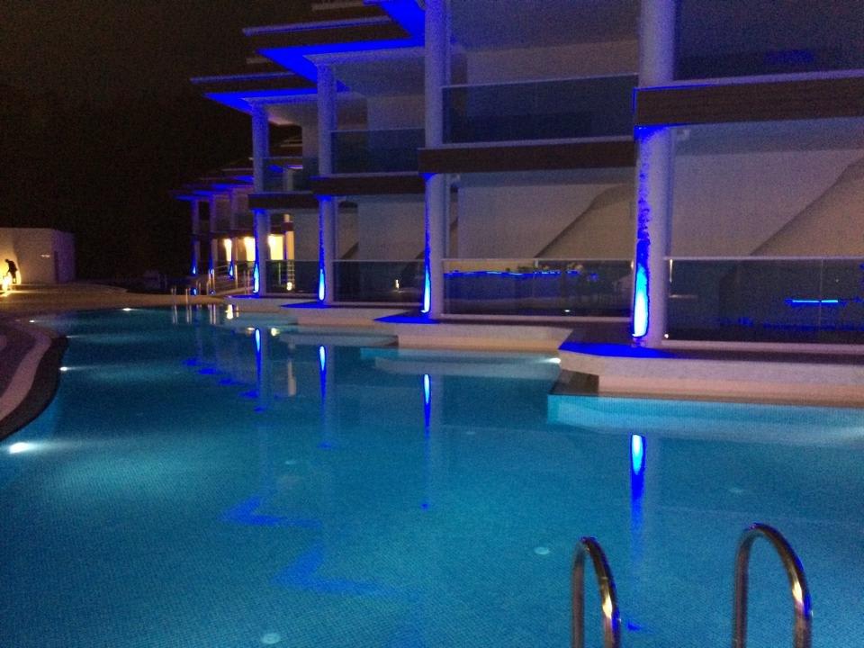 Swimup room Garcia Resort & Spa